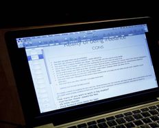 How to Write a Proposal for Freelance Design Work Online - Article hero image