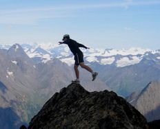 3 Methods to Overcome Your Weaknesses as an Entrepreneur and Freelancer - Article hero image