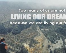 Entrepreneurs and Freelancers: How to Overcome Your Fear of Selling - Article hero image