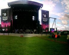 Center Stage – Help the User Focus on What’s Important - Article hero image