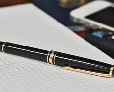 How to Prepare for a User Interview and Ask the Right Questions - Article hero image