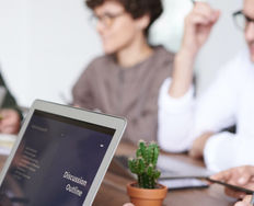 Pitfalls in Recruiting Participants for User Research - Article hero image