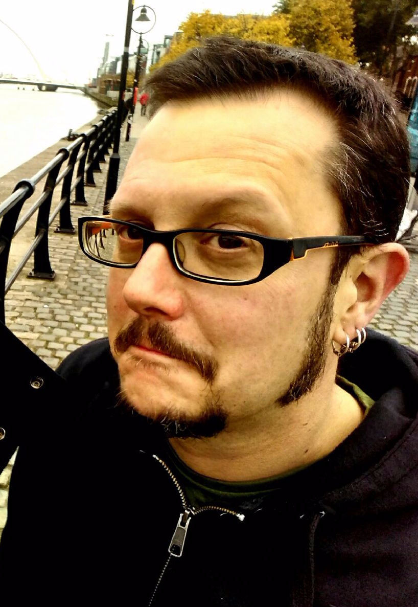 View Enrique Conches Correa