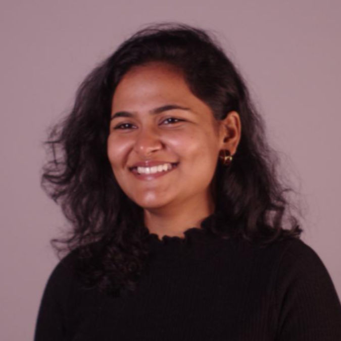 View Shraddha Tiwari