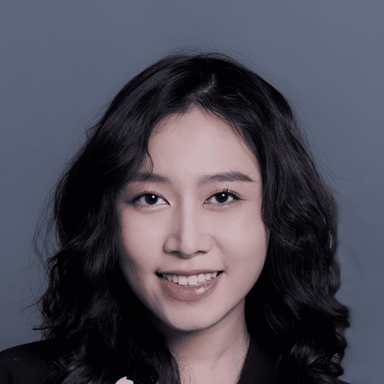 Profile image for Uyen T.