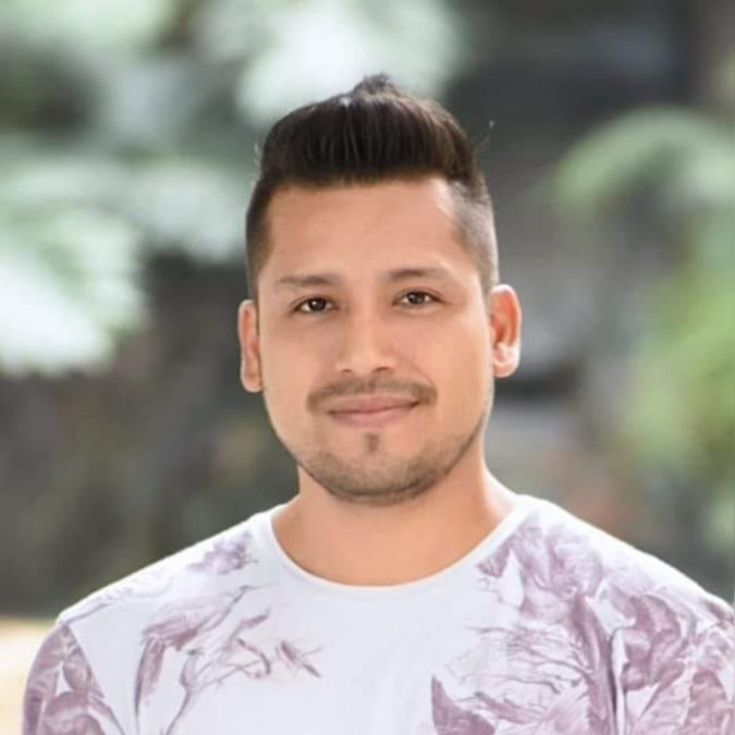 View Iván Mariano Luján Ponce