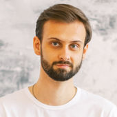 Dmytro's Profile Picture