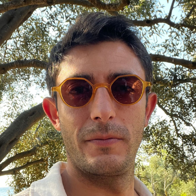 View Aykıl Kılıç