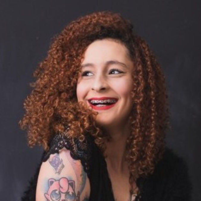 View LETÍCIA MARINHO