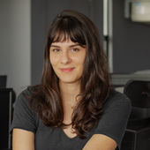 Claudia Dutra's Profile Picture