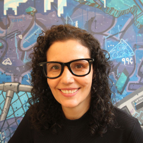 Profile image for Flavia Oliveira