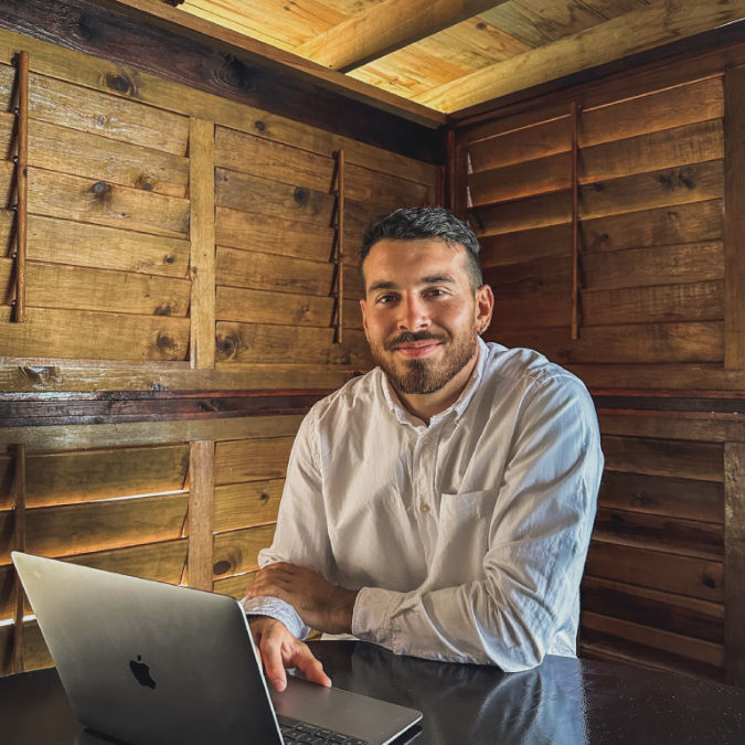 View Federico Ostan Bazan