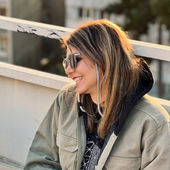 Mozhgan Akbari's Profile Picture
