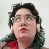 Thais's Profile Picture