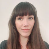 Elizabeth Bennett's Profile Picture