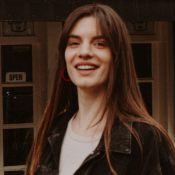 Profile image for Paola Z.