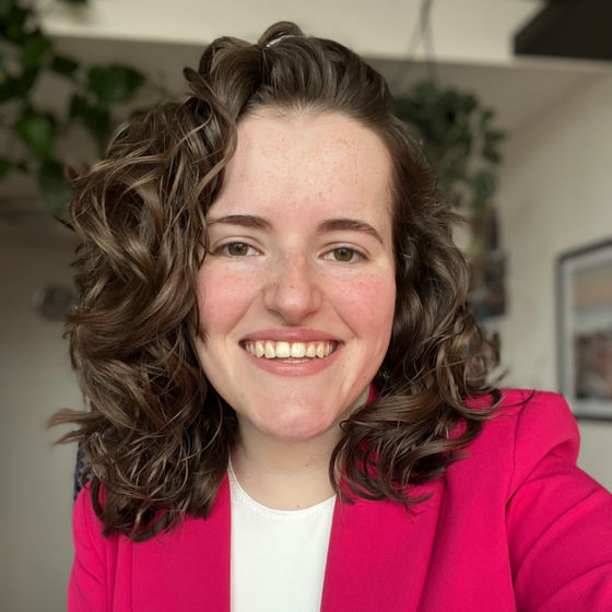 Profile image for Vivianne S.