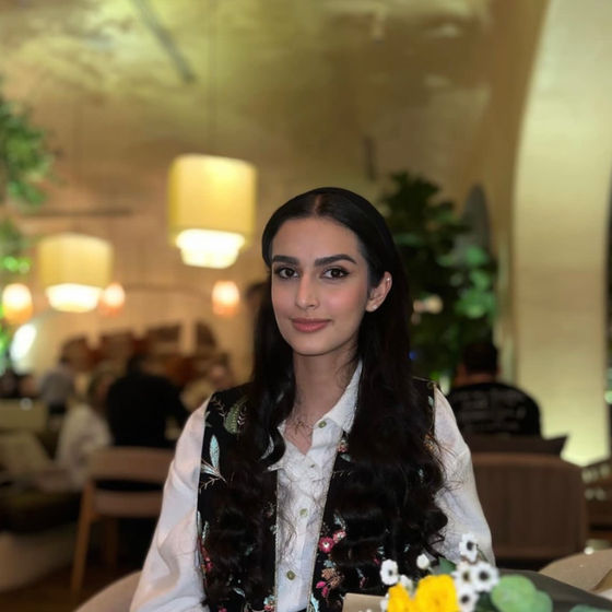 Profile image for Aida b.