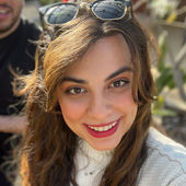 Nadia Ganji's Profile Picture