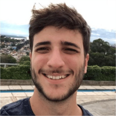 View Lucas C. M. Rosa