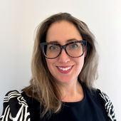 Julie Fragoso's Profile Picture