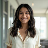 Jennifer Robles-Ortiz's Profile Picture