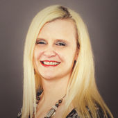 Crystal Lewis McDermott's Profile Picture
