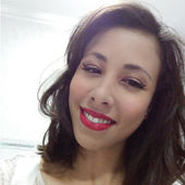 Elizabeth Larez's Profile Picture