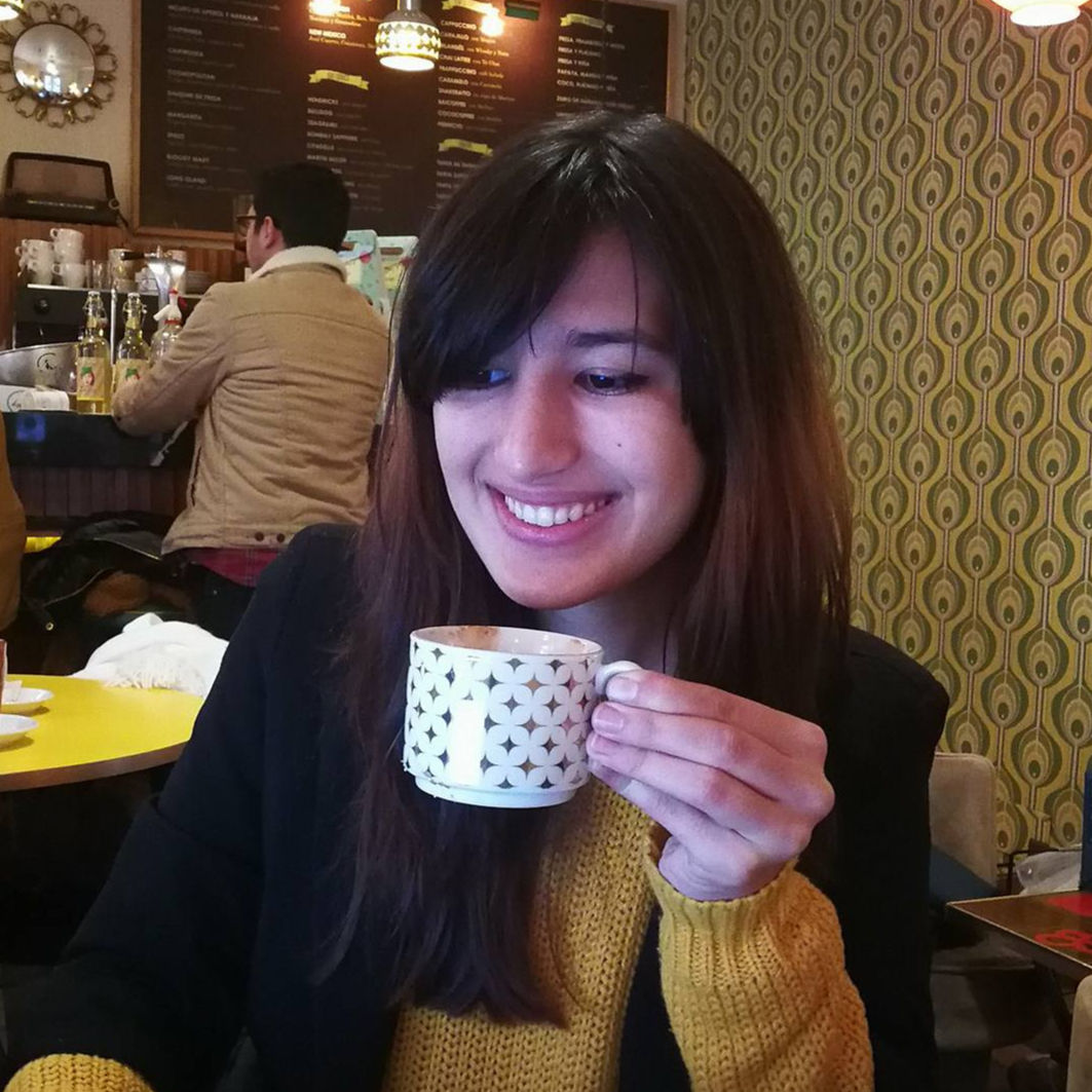 View Daniela Oliveira