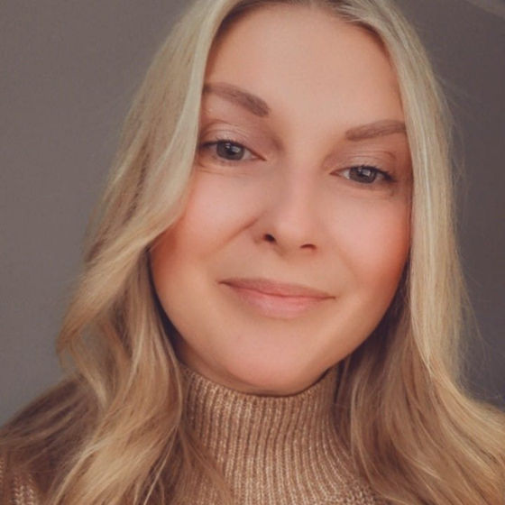 Profile image for Marina J.