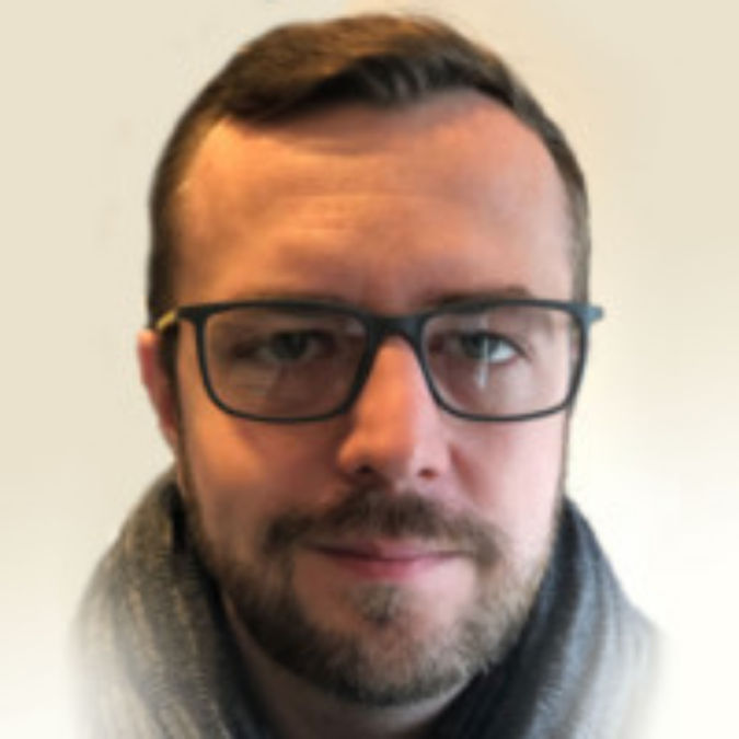 View Piotr Gawiński