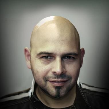 View Adolfo Maragoto Vale