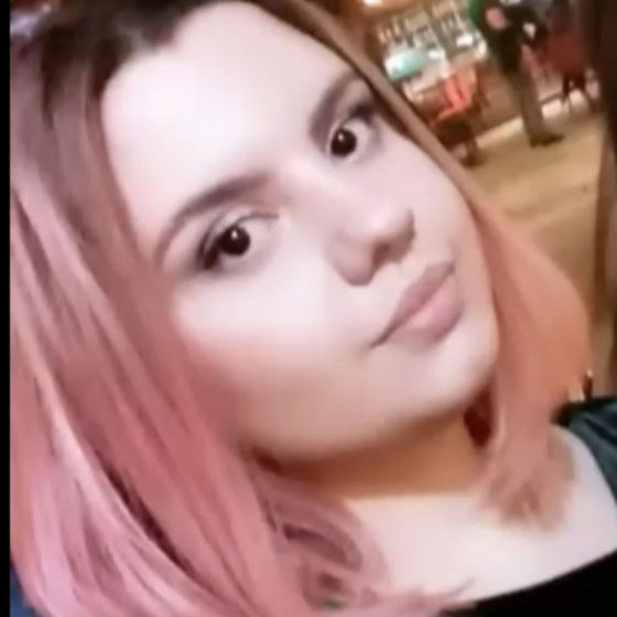 Profile image for Isabela F.