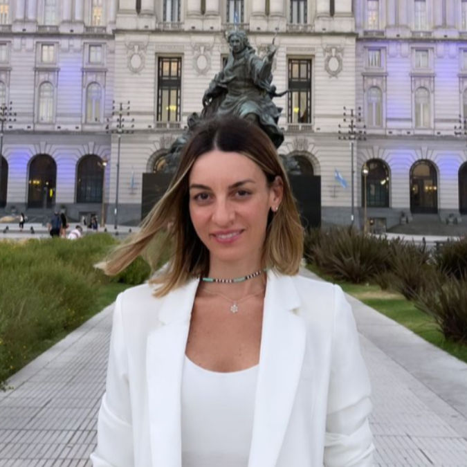 View Débora Del Pórtico