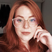 Elaine's Profile Picture