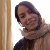 Arezoo karbasi's Profile Picture