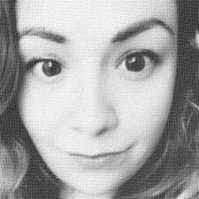 View Andra Brandhofer