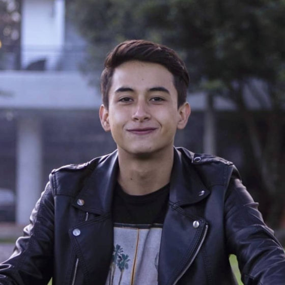 Profile image for Víctor R.