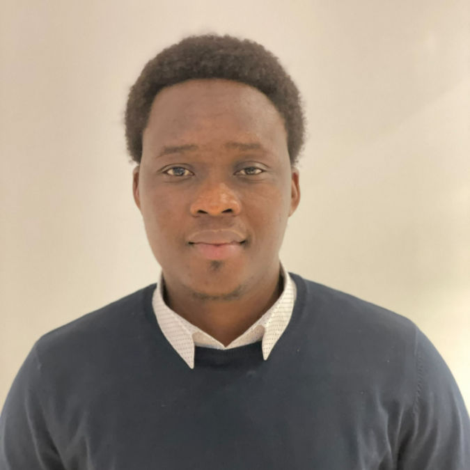 View Collins Senyemi