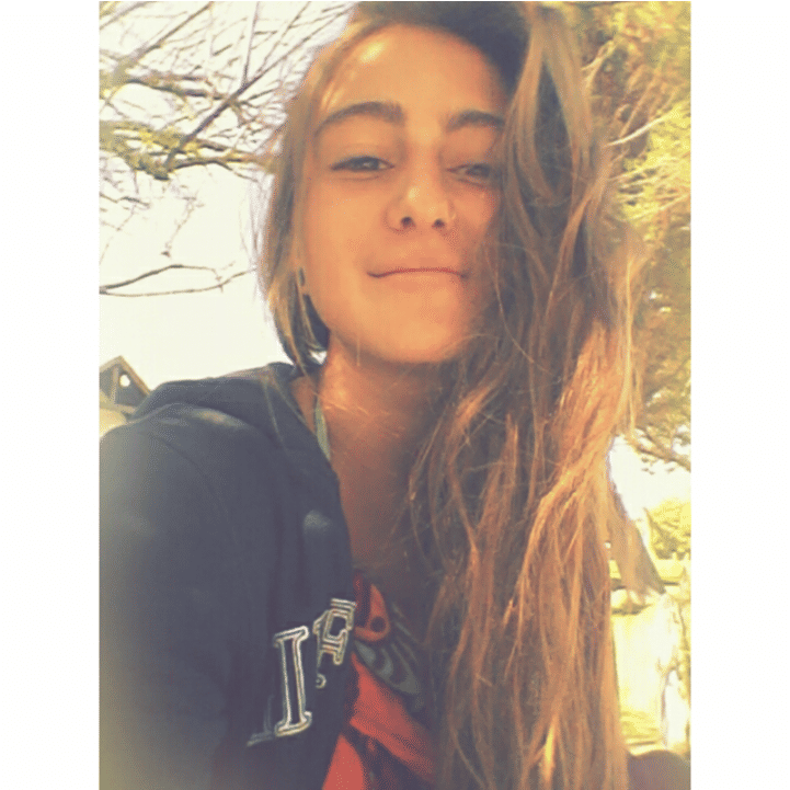 María
