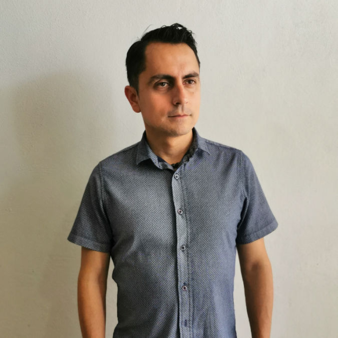 View Luis Fernández